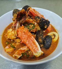 Utazi kitchen And Bar