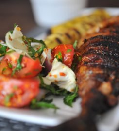 Utazi kitchen And Bar