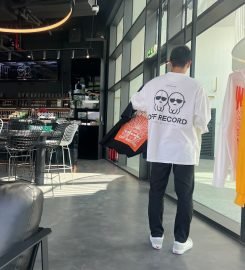 Off Record Café Abu Dhabi