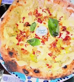 Naughty Pizza Dubai