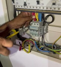 Electrician Dubai 24/7 Technical Services