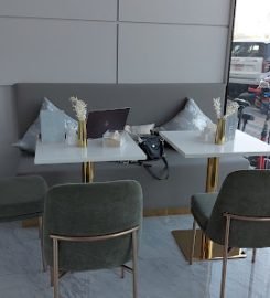 Mayobkom Cafe