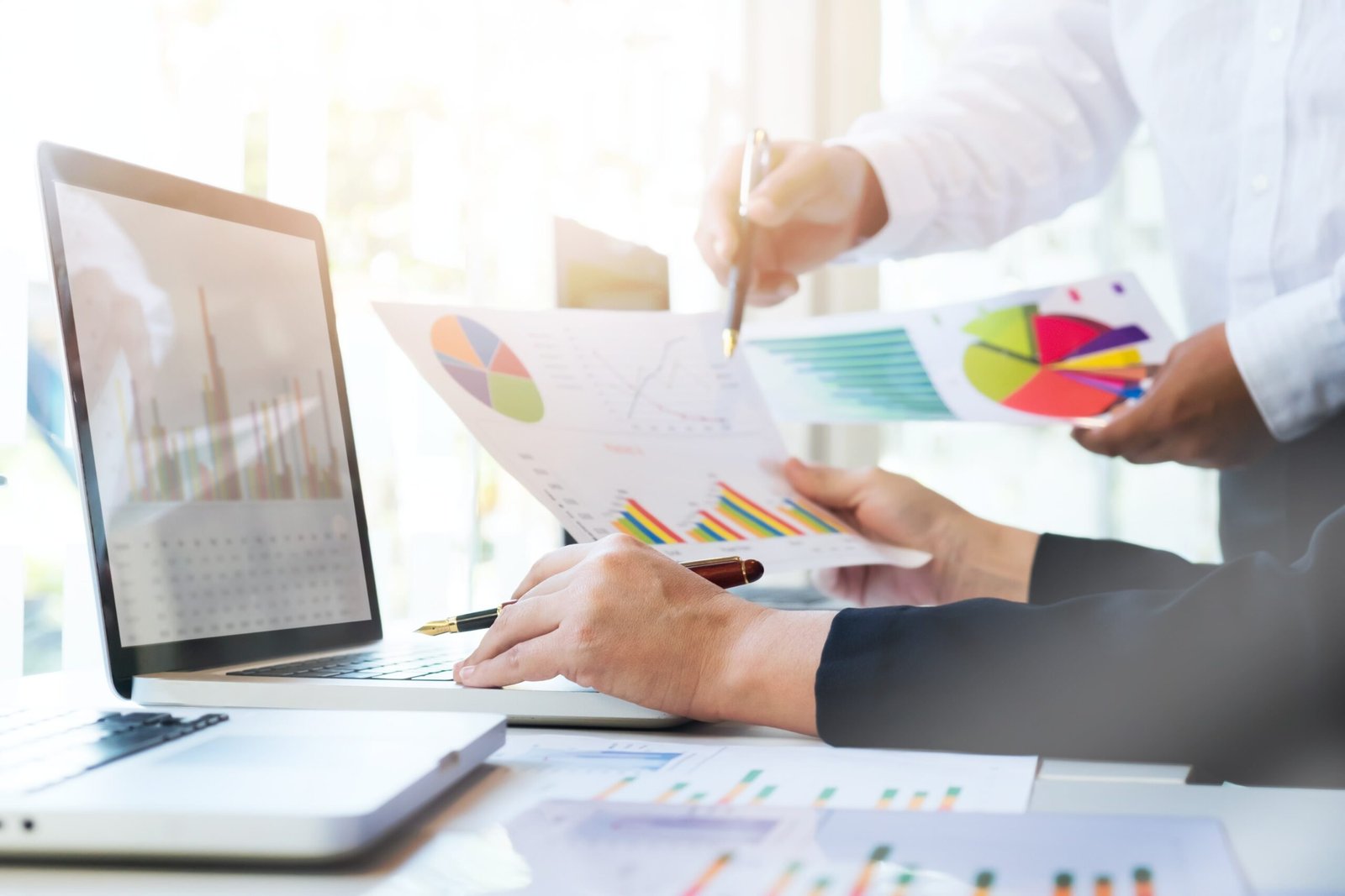 how can the extensibility of a platform benefit a business